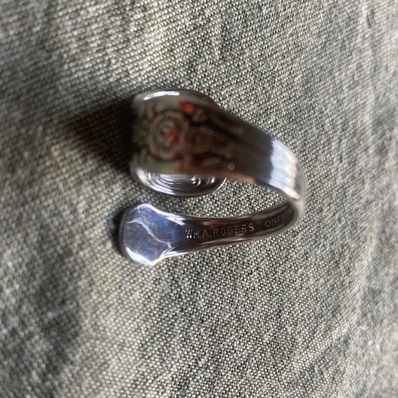 handmade silver spoon ring - Picture 3 of 7